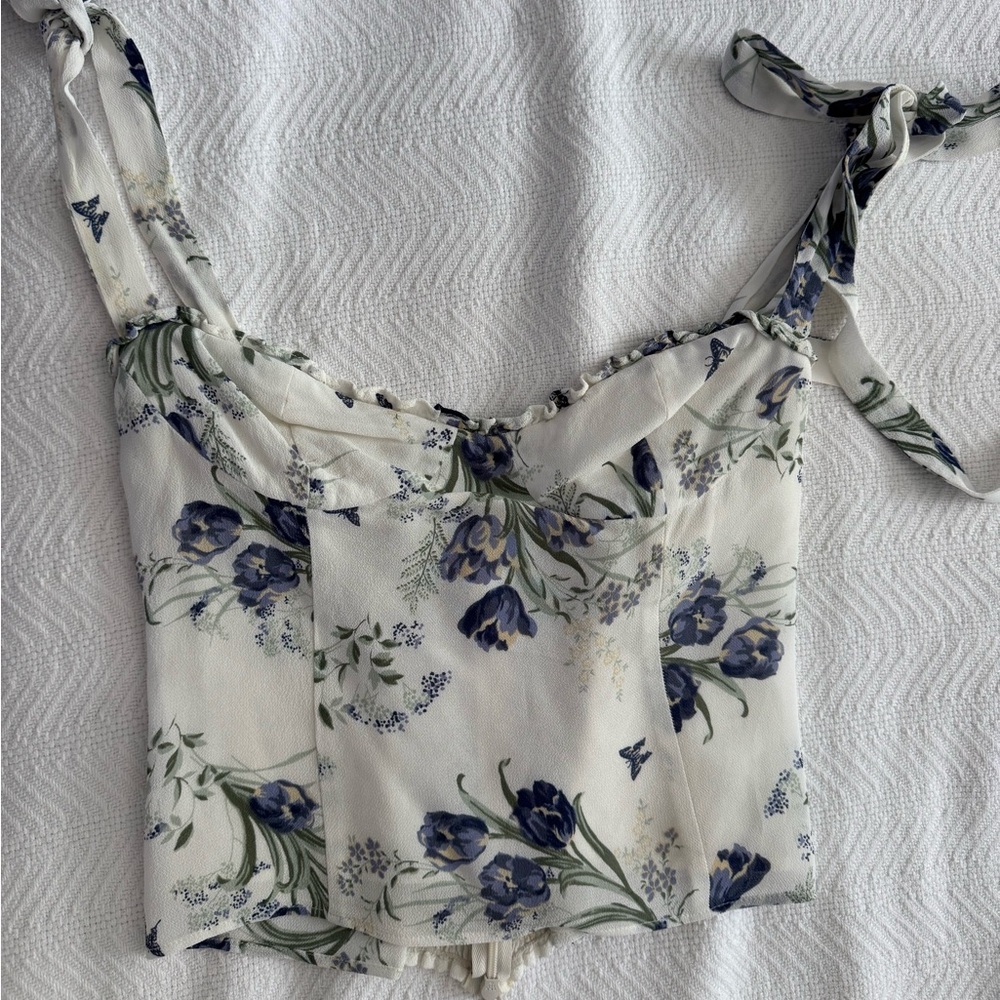 Reformation Blanca Top White and blue floral Size 0